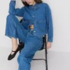 Puuvillainen denimtakki, jossa on paikkatasku