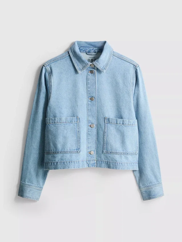 Puuvillainen denimtakki, jossa on paikkatasku