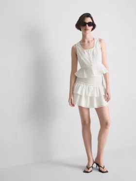 Puuvillainen lyhyt cutwork-cami-toppi
