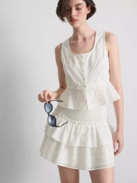 Puuvillainen lyhyt cutwork-cami-toppi