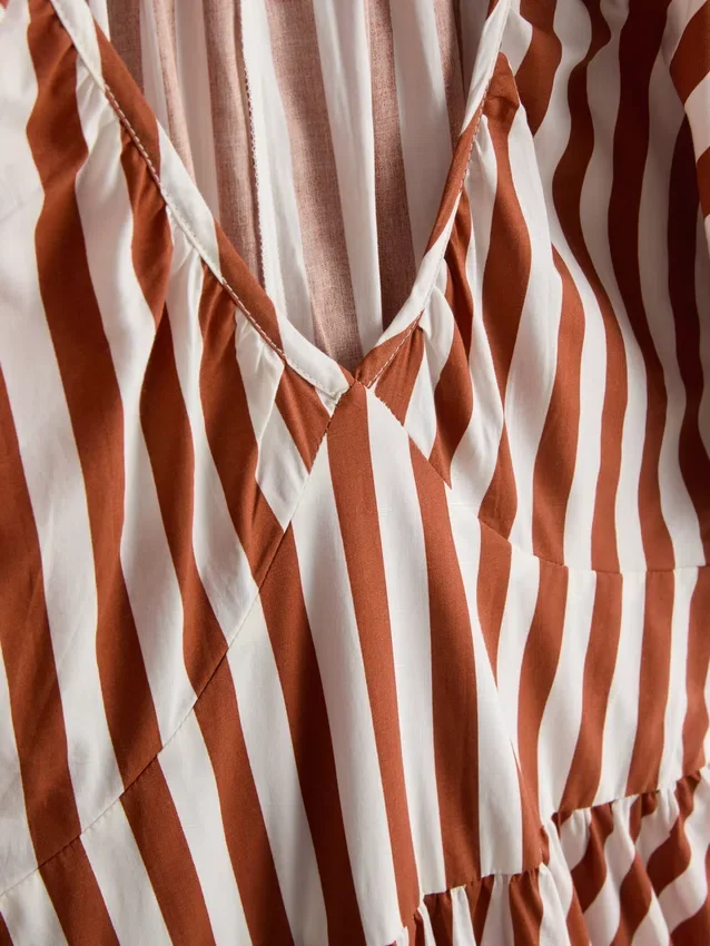 Puuvillainen raidallinen midaxi-tyylinen smock-mekko