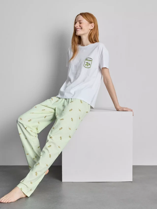 Puuvillaiset pyöreäkaulaiset painetut pyjamat