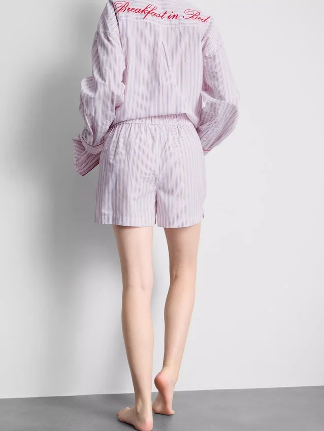 Puuvillaiset raidalliset pyjamat