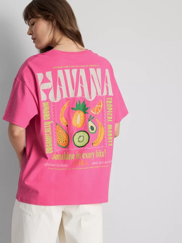 Puuvillapitoinen, ylisuuri graafinen havana-t-paita