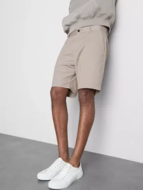 Puuvillapitoiset chino-shortsit