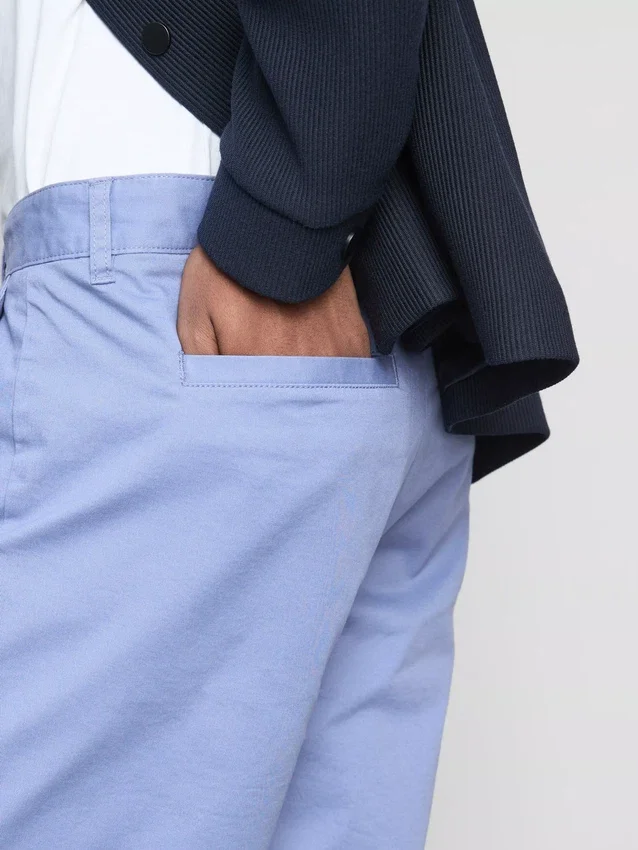 Puuvillapitoiset chino-shortsit