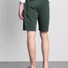 Puuvillapitoiset chino-shortsit