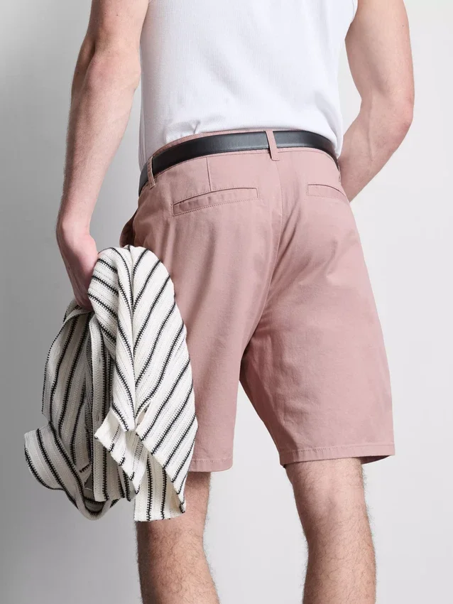 Puuvillapitoiset chino-shortsit