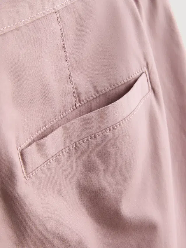 Puuvillapitoiset chino-shortsit