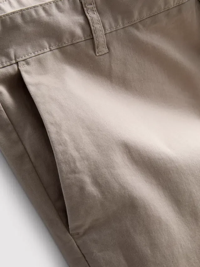 Puuvillapitoiset chino-shortsit