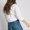 Puuvillapitoiset denim-plisseeratut levenevät shortsit