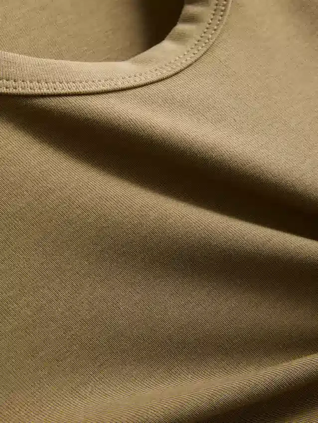 Pyöreäkaulainen racerback-toppi