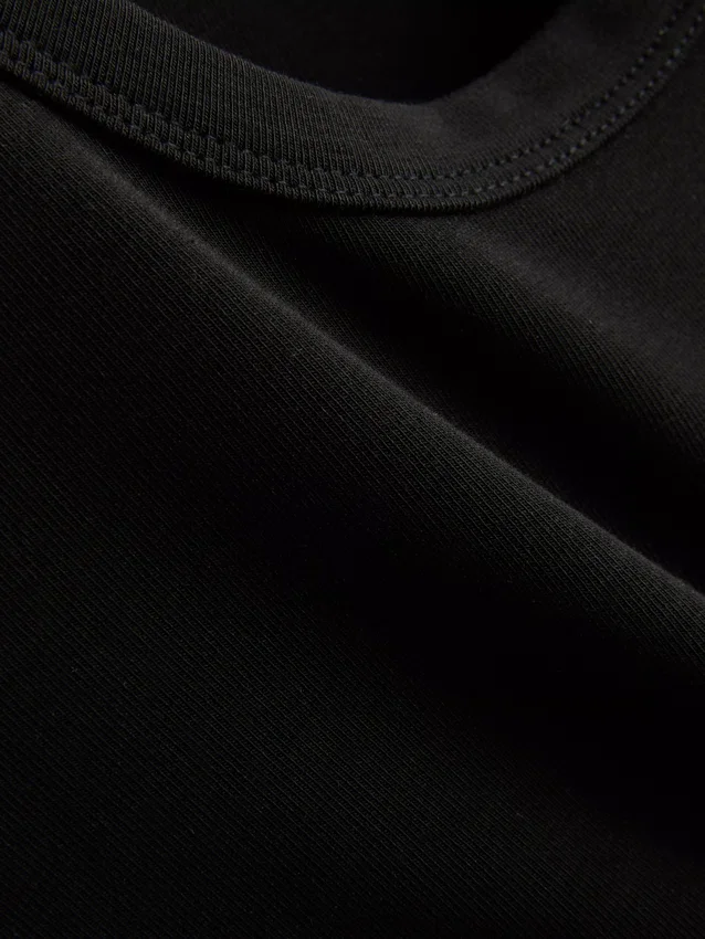 Pyöreäkaulainen racerback-toppi