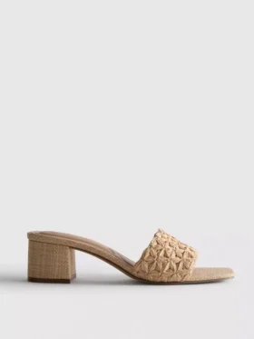 Raffia-materiaaliset mules-korkokengät, joissa on paksu kantapää