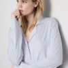 Raidallinen oversized-tyylinen boyfriend-yöpaita