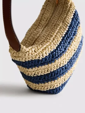 Raidallinen raffia-olkalaukku
