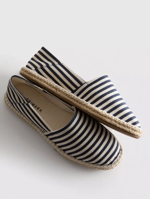 Raidalliset slip-on-mules-kengät