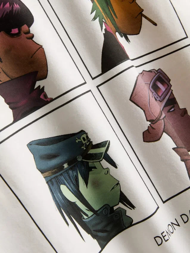 Rento Gorillaz-grafiikalla varustettu musiikkipaita