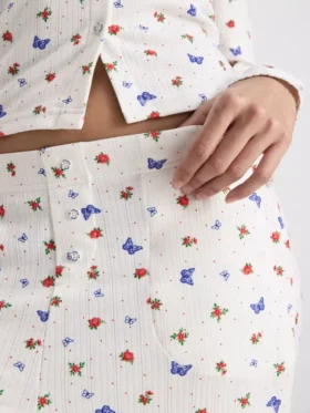 Ribbattu perhoskuvioinen pyjamahousu
