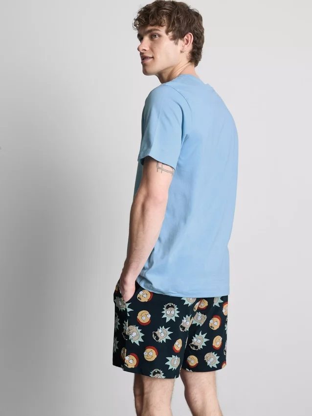 Rick ja Morty -pyjamasetti