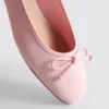 Rusettikoristeiset ballerinat