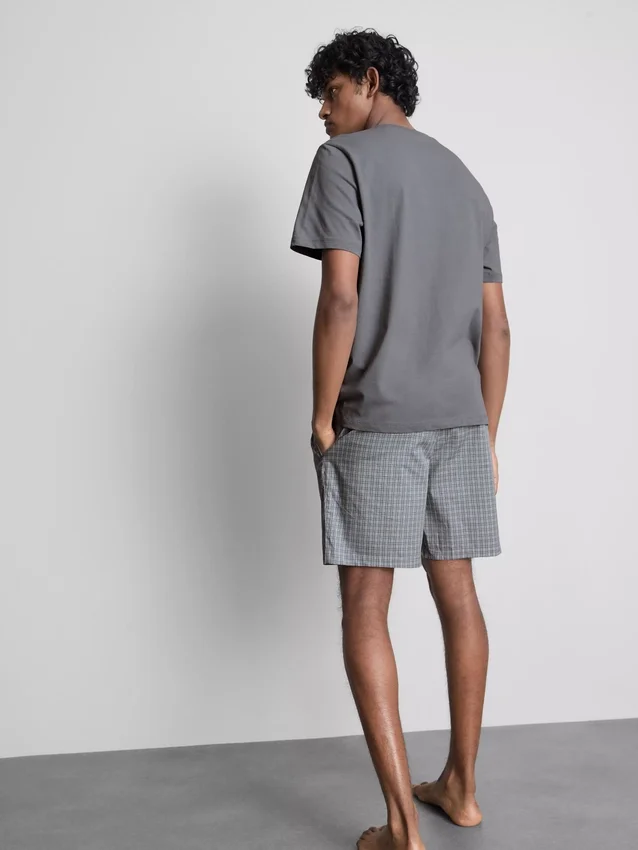 Ruudulliset lyhyet pyjamat
