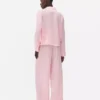 Satiiniset raidalliset pyjamat