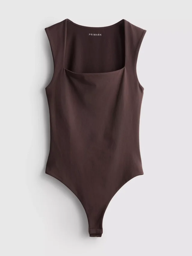 Saumaton neliönkaulainen body