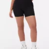 Saumattomat joogashortsit
