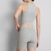 Saumattomat, ribbineulotut urheilushortsit