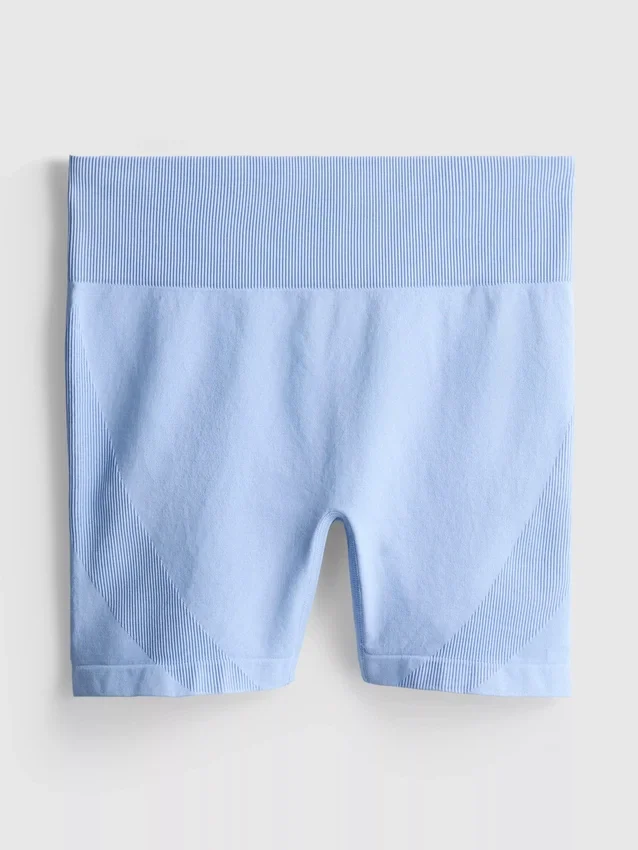 Saumattomat scrunch-shortsit