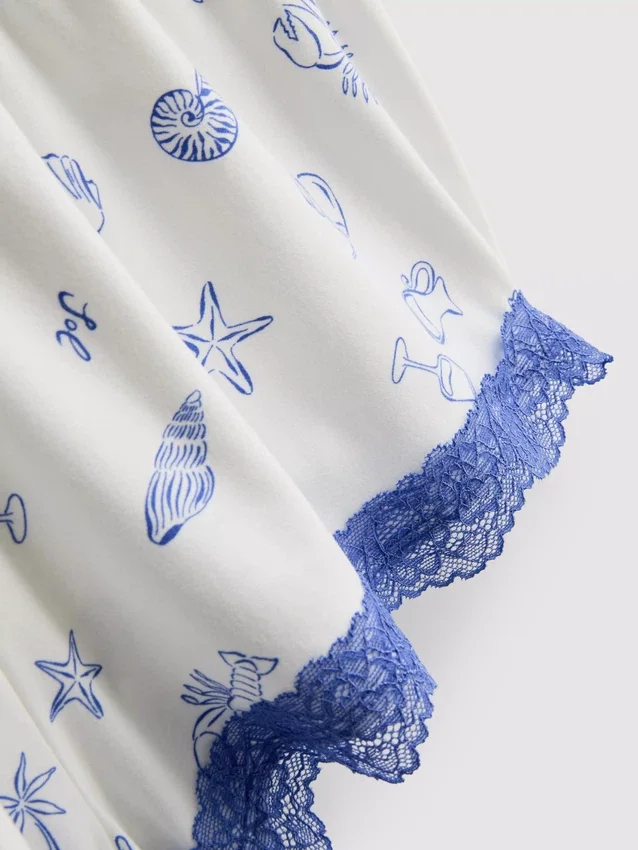 Shortsit ja cami-pyjamat