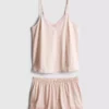 Shortsit ja cami-pyjamat