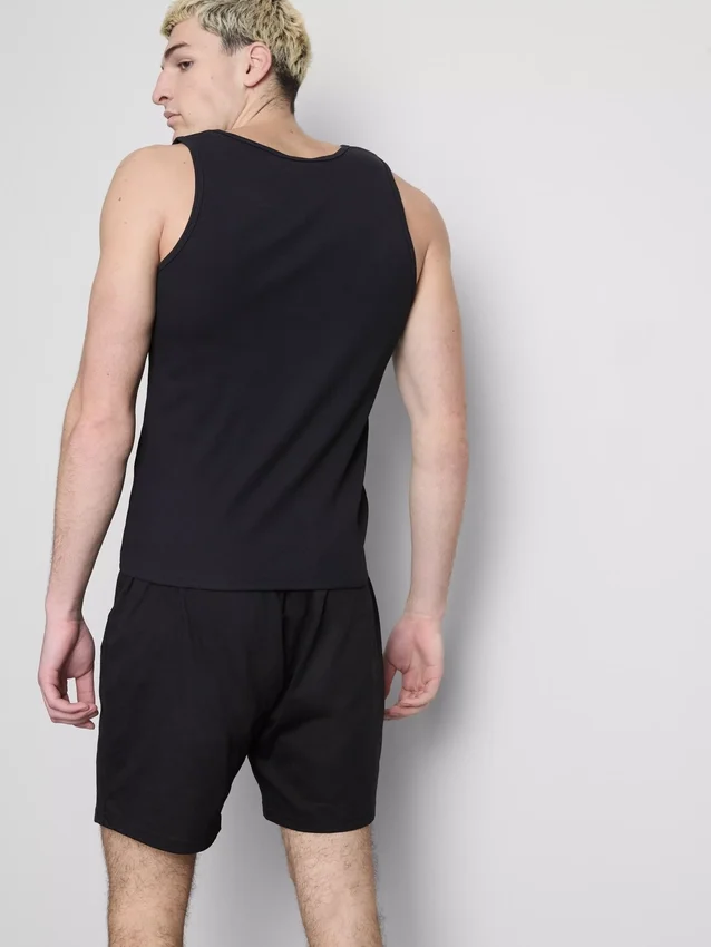 Slim fit -mallinen ribbattu tankkitoppi