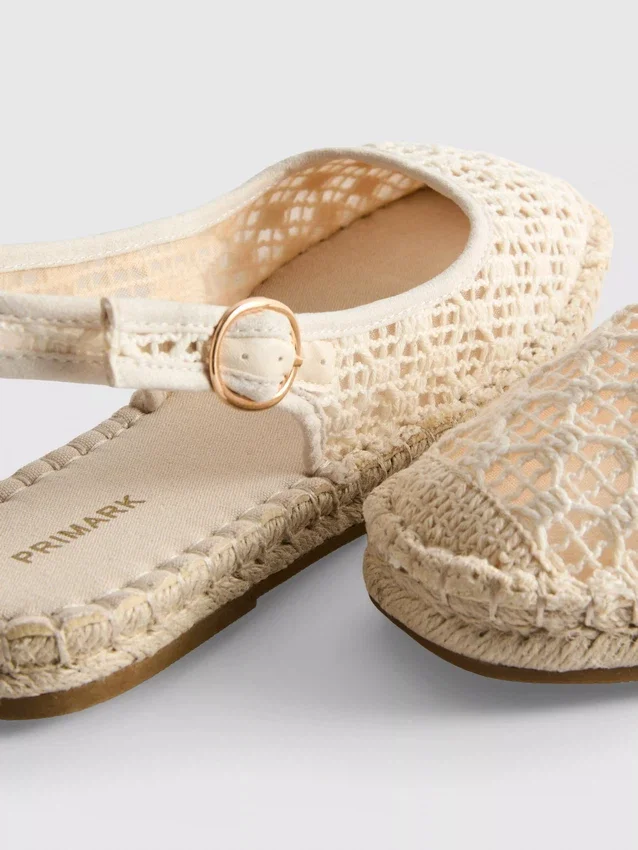 Slingback-espadrillosandaalit