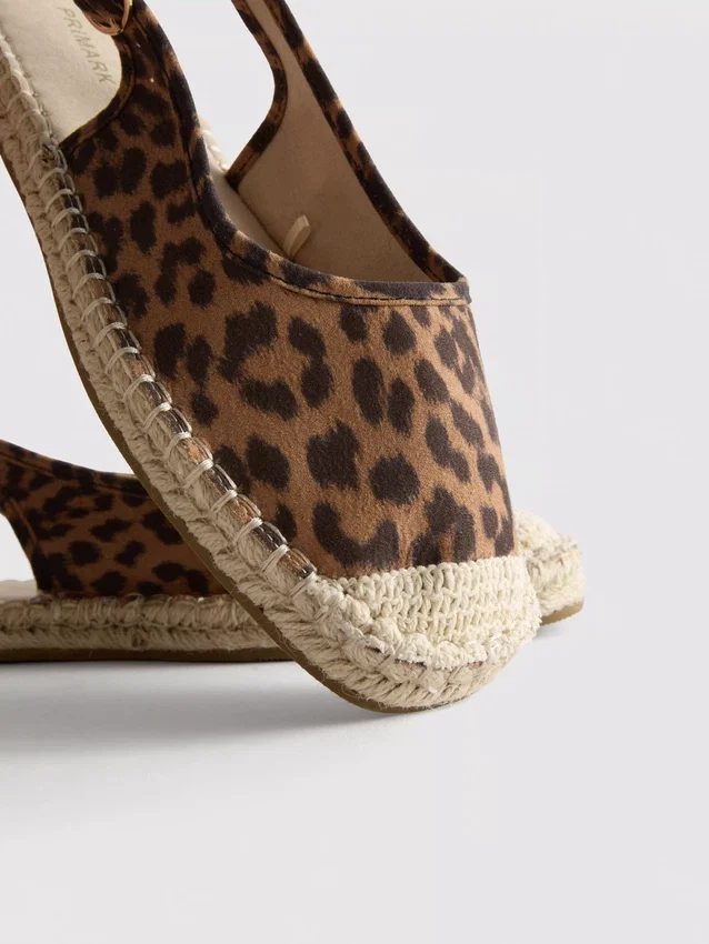 Slingback-espadrillosandaalit