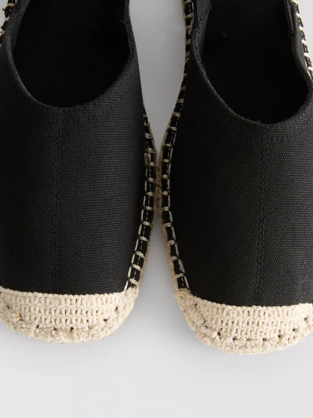 Slingback-espadrillosandaalit