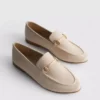 Snaffle-yksityiskohdalla varustetut loaferit