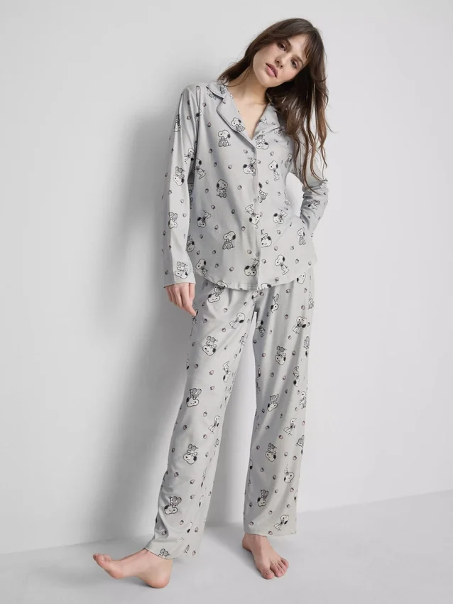 Snoopy-kuvioiset boyfriend-pyjamat