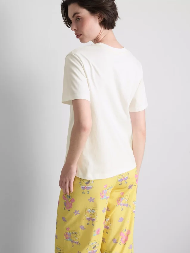Spongebob Squarepants OOTD -kuvioinen pyjamapaida