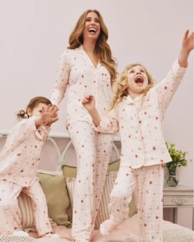 Stacey Solomonin ruudulliset boyfriend-pyjamat