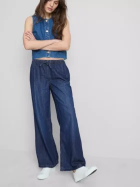 Suoralahkeiset denim-collegehousut