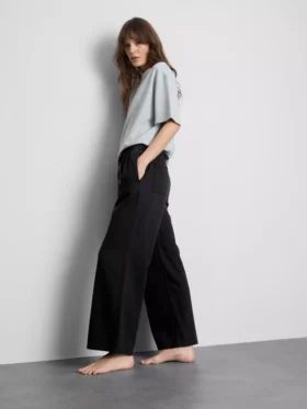 Suoralahkeiset denim-collegehousut