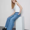 Suoralahkeiset denim-collegehousut