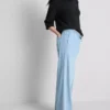 Suoralahkeiset denim-collegehousut