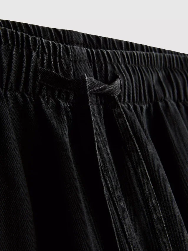 Suoralahkeiset denim-collegehousut