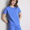 T-paita- ja shortsipyjama