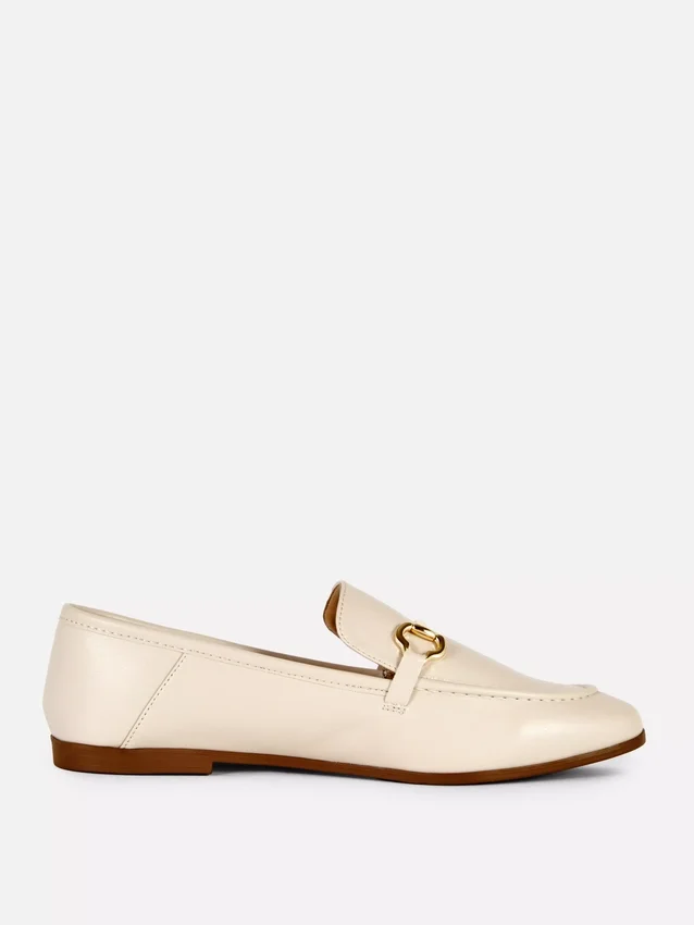 Tekonahkaiset snaffle-loaferit