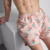 Teksturoidut flamingo-shortsit