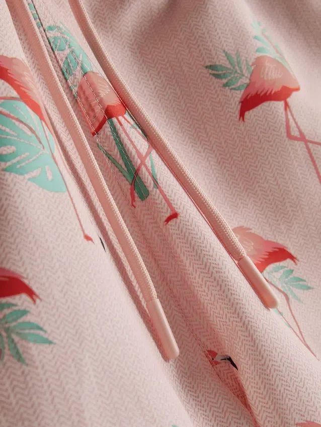 Teksturoidut flamingo-shortsit